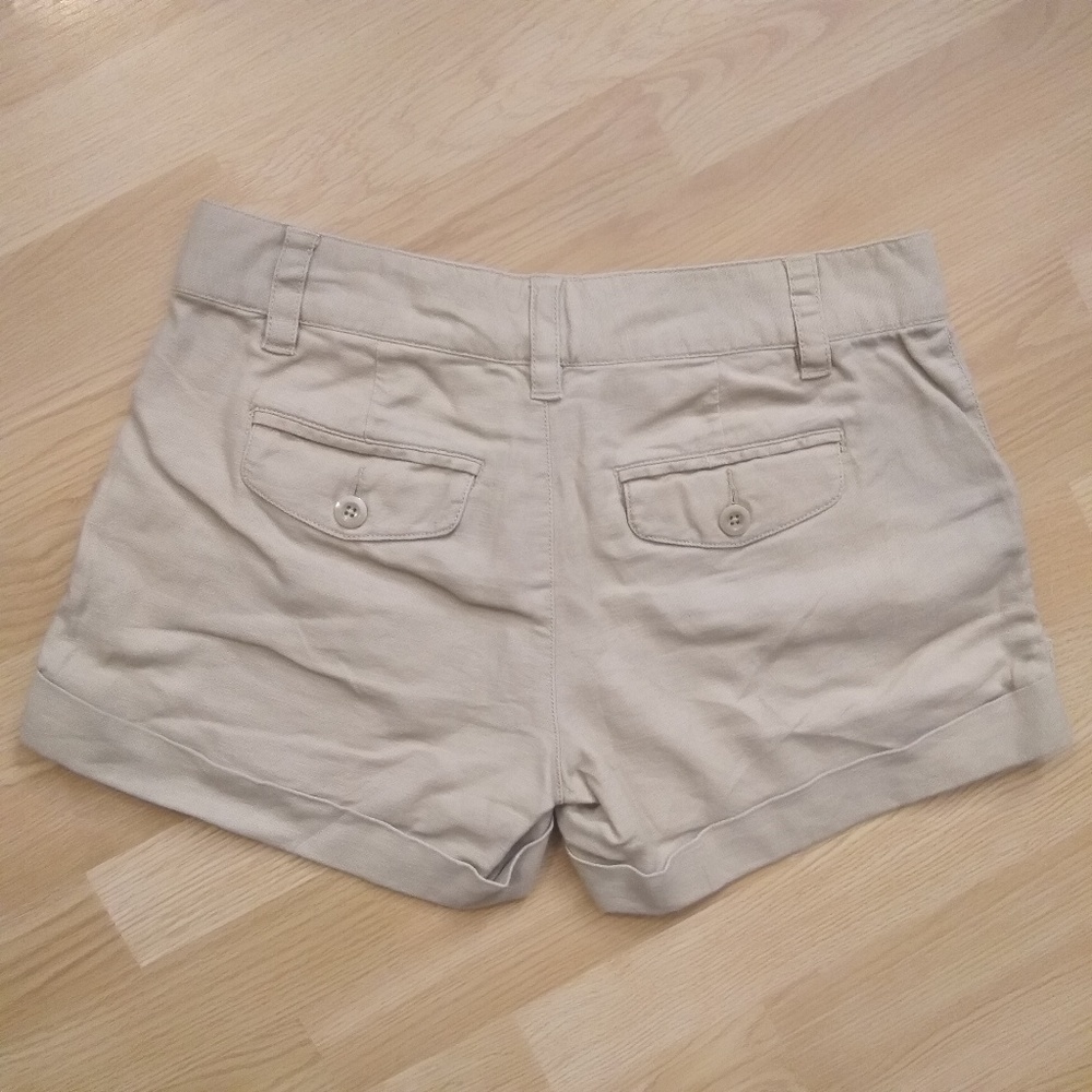 Old Navy Linen Blend Ultra Low Waist Shorts Summer Beach Comfy - Picture 2 of 3